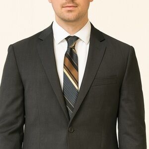 Elegant Striped Tie in Black and Gold